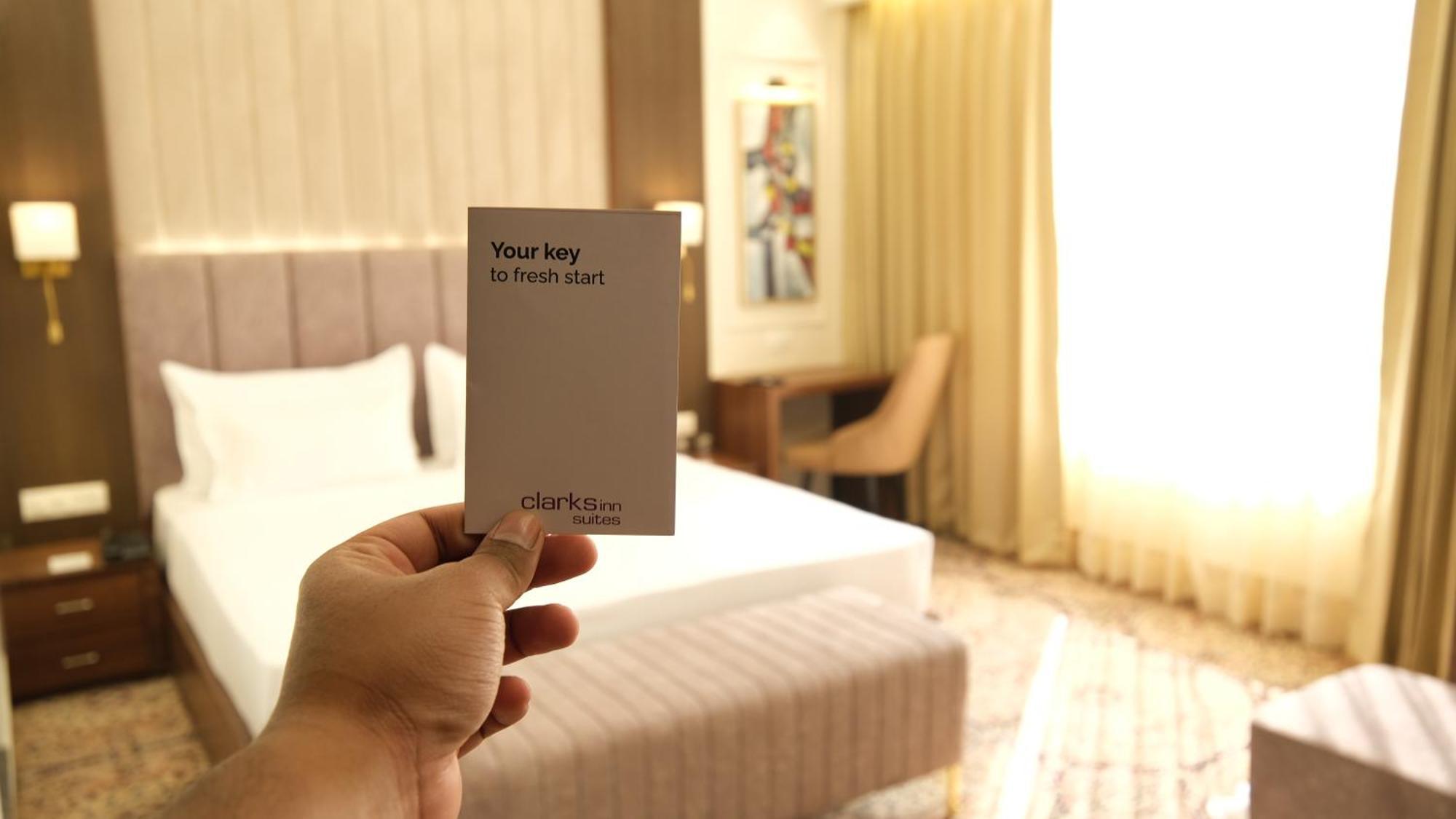 Clarks Inn Suites Agra Near Tajmahal Ngoại thất bức ảnh